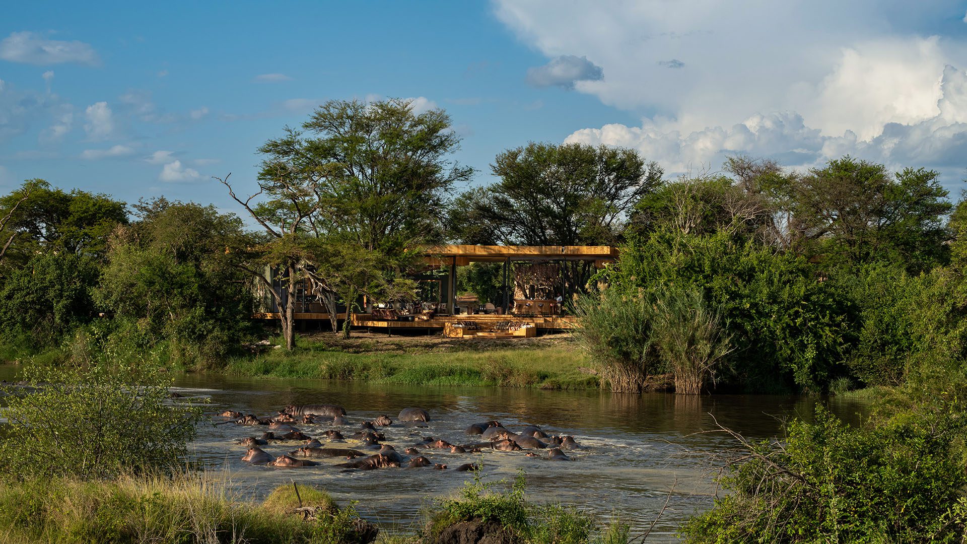 Nový vzhled a Beyond’s Grumeti Serengeti River Lodge